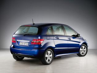 Mercedes B