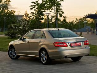 Mercedes E Saloon