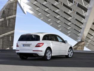 Mercedes R