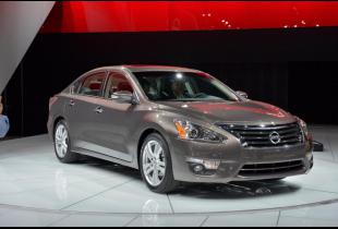 Nissan поможет водителям вовремя накачивать шины