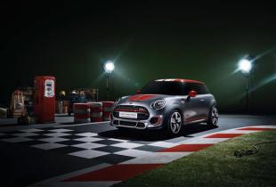 Новый хэтчбек MINI JCW