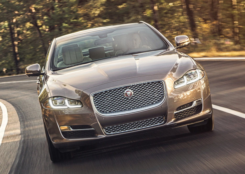 Jaguar XJ Седан