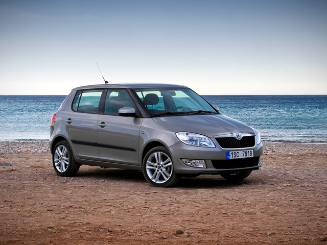 skoda fabia хэтчбек фото 2014 skoda fabia хэтчбек фото 2014