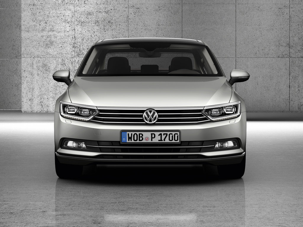 Volkswagen Passat Седан